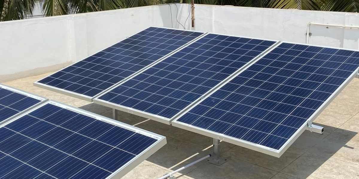 انرژی خورشیدی پشت بامی و گذار از سوخت‌های فسیلی