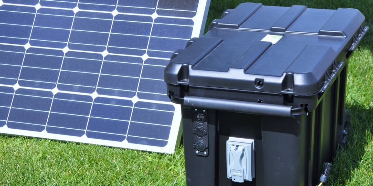 ذخیره انرژی خورشیدی با استفاده از باتری